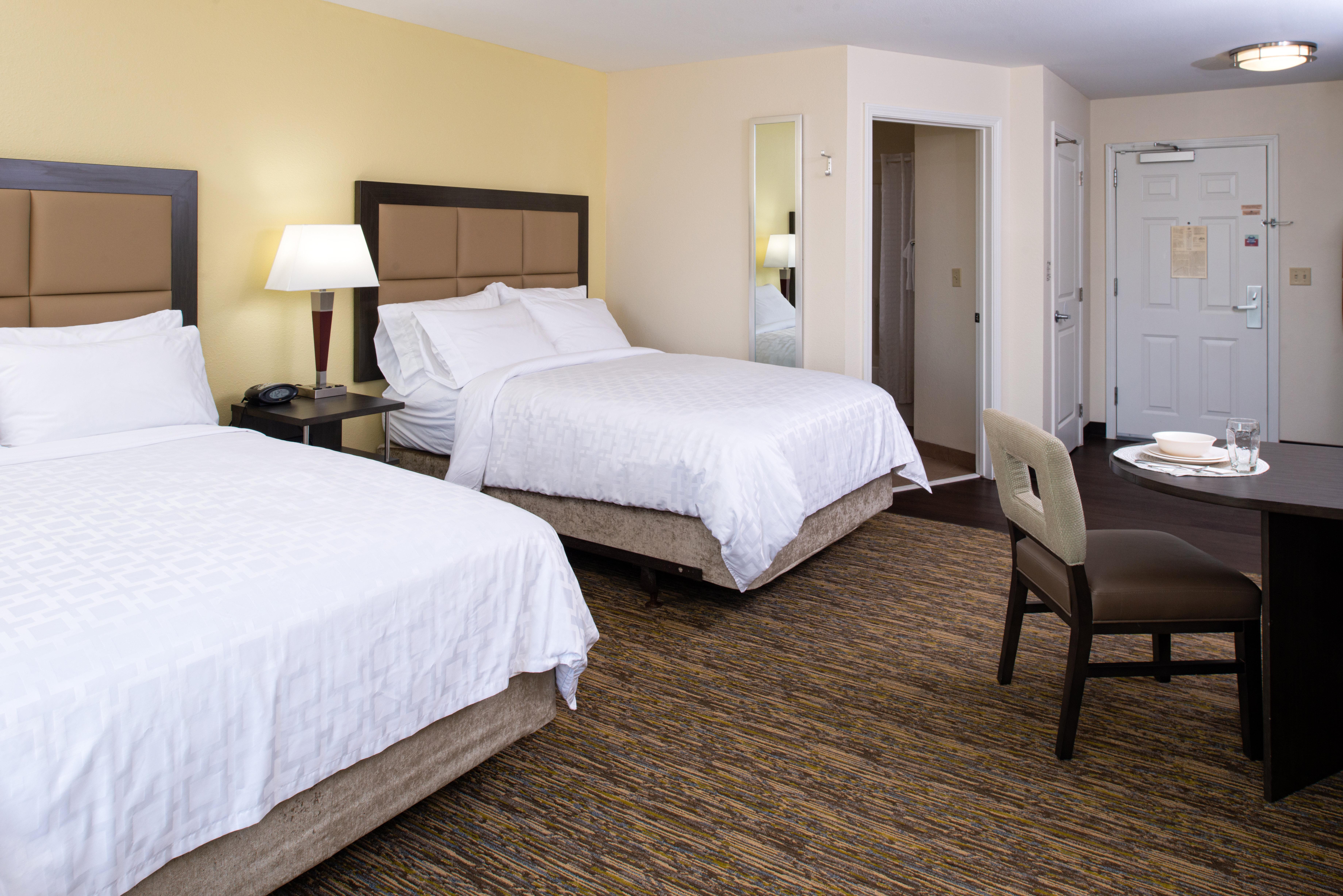Candlewood Suites Olathe By Ihg Exterior photo
